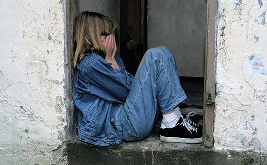 El mindfulness reduce la depresión en personas con infancias difíciles
